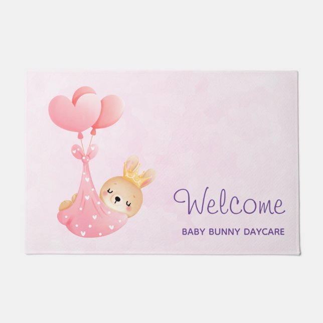 Paillasson Bébé mignon dans une couverture de coeur Bienvenue (Devant)
