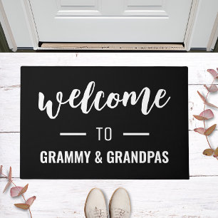 Paillasson Bienvenue À Grammy & Grandpas Personnalisé Noir
