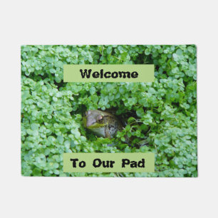 Paillasson Bienvenue À Notre Pad Green Frog Doormat