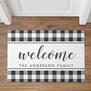 Paillasson Bienvenue au nom de la famille en carreaux de Buff
