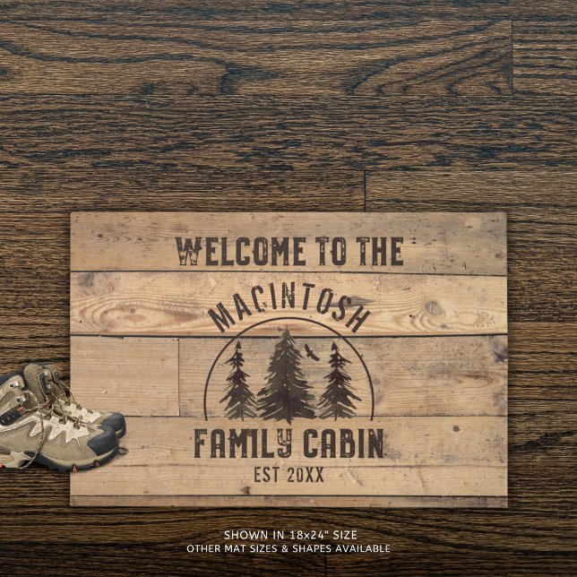Paillasson Cabine de famille Rustic Wood Nom de famille (Créateur téléchargé)
