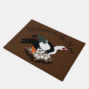 Paillasson Canard de la Moscovie sur un nid d'oeufs