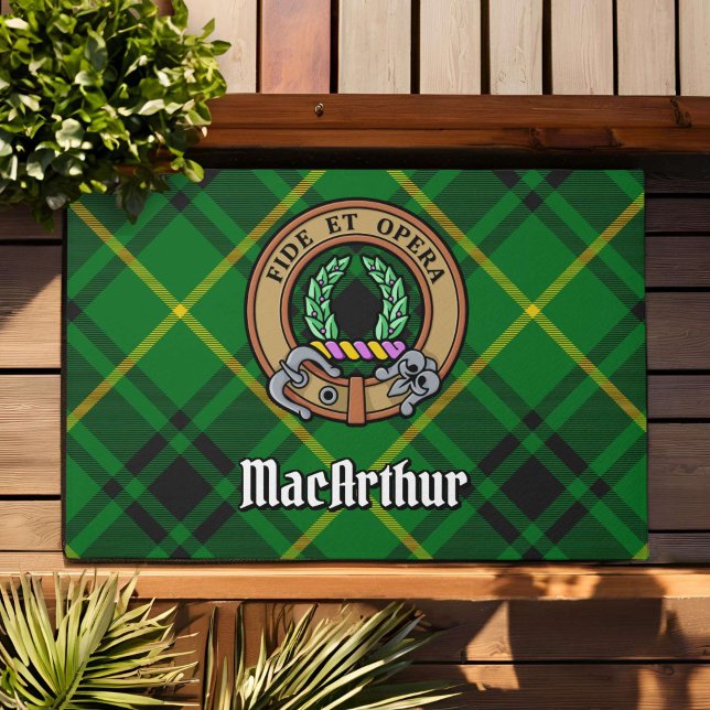 Paillasson Clan MacArthur Crest sur Tartan (Créateur téléchargé)