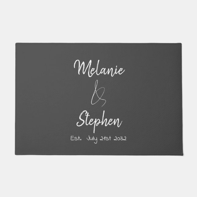 Paillasson Élégant Nom de couple Date Typographie Gris Script (Devant)