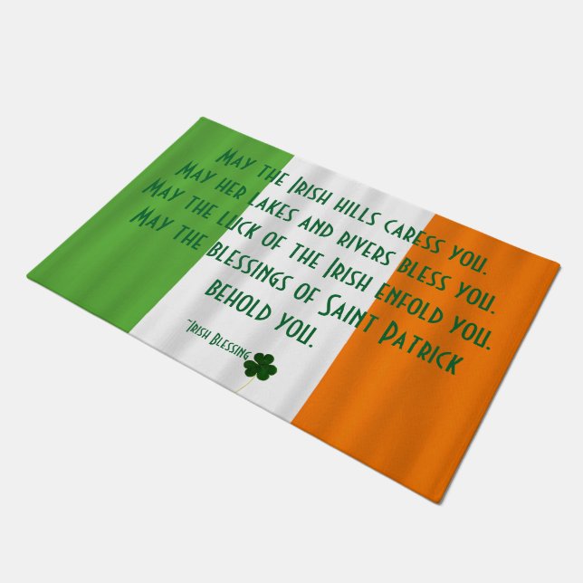 Paillasson Joyeux Shamrock du drapeau irlandais de la Saint-P (Incliné)