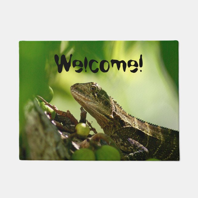 Paillasson Lézard australien se cachant entre le feuille, (Devant)