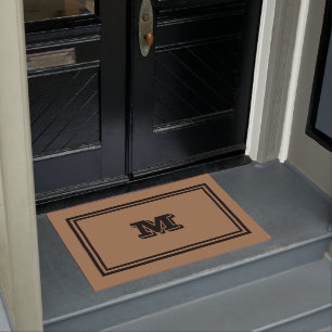 Paillasson Marron et noir monogrammé
