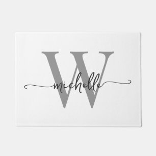 Paillasson Moderne Élégant Nom en Gris Blanc Monogramme Scrip