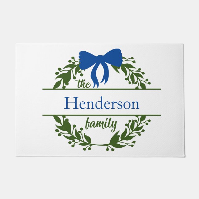 Paillasson Monogramme Blue Bow Green Wreath Nom de famille (Devant)
