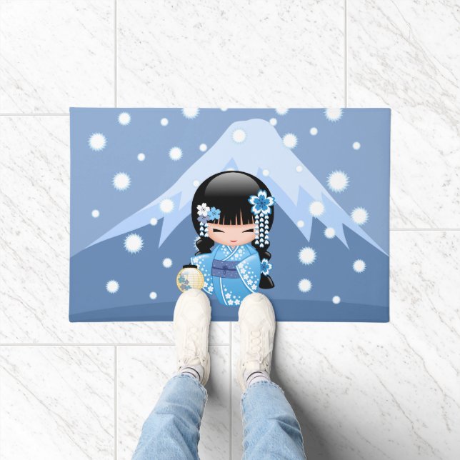 Paillasson Poupée Kokeshi d'hiver - Blue Mountain Geisha Girl (Intérieur)