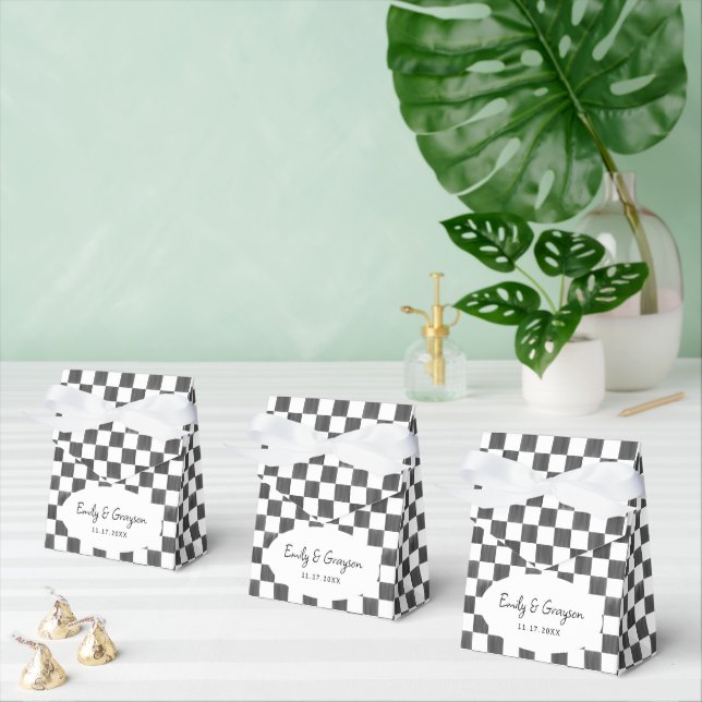 Painted Black Checkerboard Pattern Wedding Favor Box (Multiple)