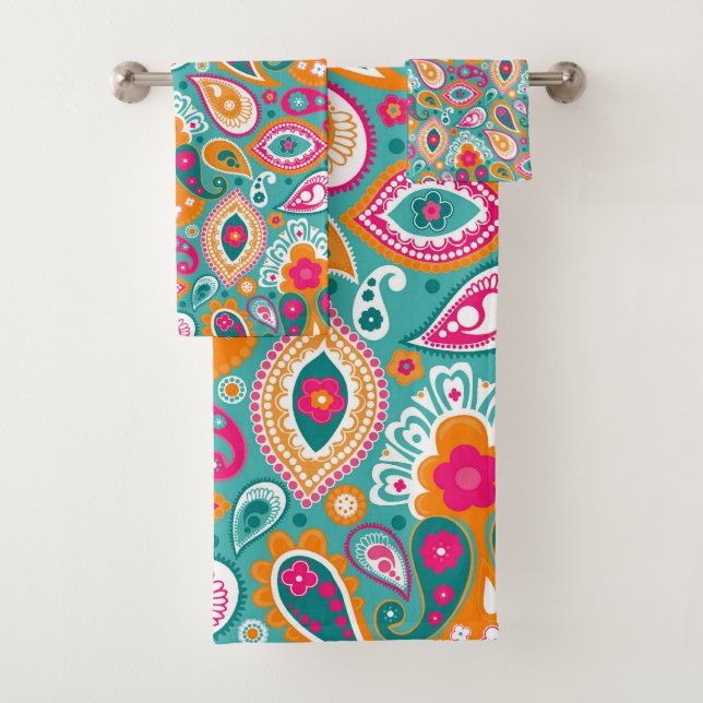 Paisley 70s 60s Boho Retro Bath Towel Set (Insitu)