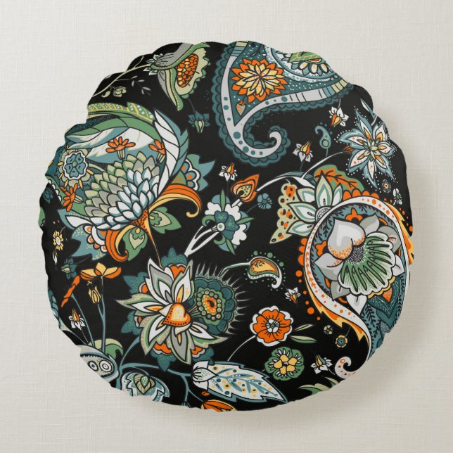 Paisley. A seamless pattern based on the tradition Round Pillow (Front)