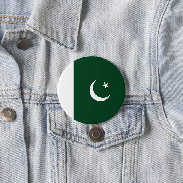 Pakistan flag 3 inch round button (In Situ)
