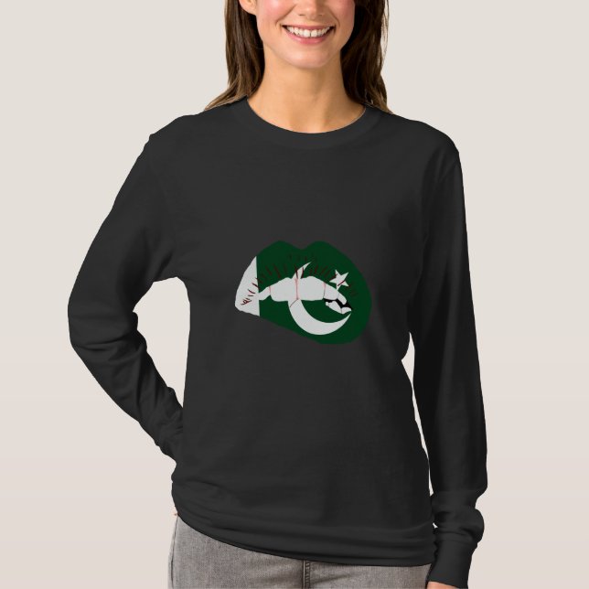 Pakistani Pride Pakistani Roots Pakistani Flag Pak T-Shirt (Front)