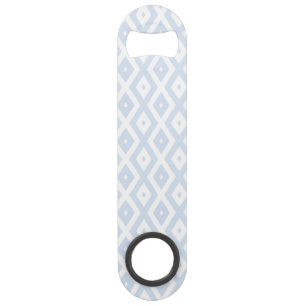 Pale blue and white diamond pattern bar key