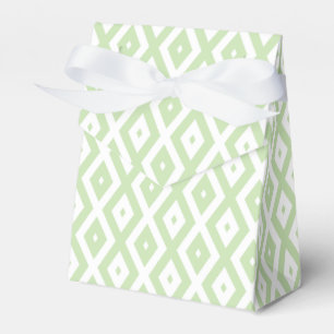 Pale green and white diamond pattern favor box