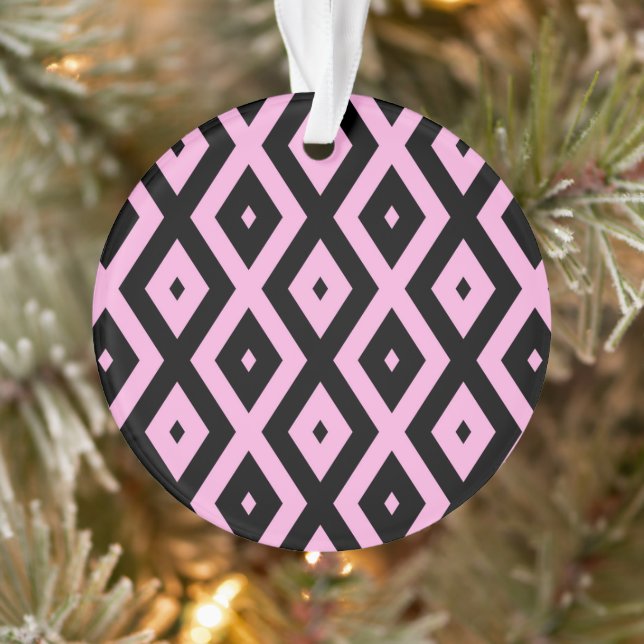 Pale pink and black diamond pattern ornament (Tree)