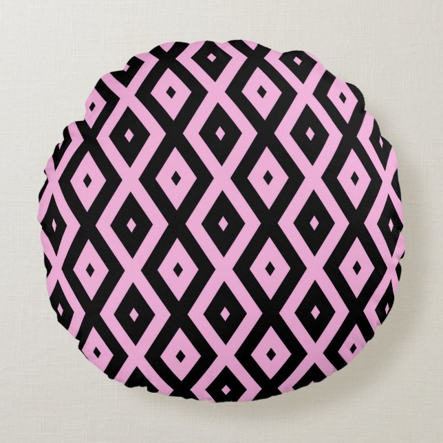 Pale pink and black diamond pattern round pillow (Front)