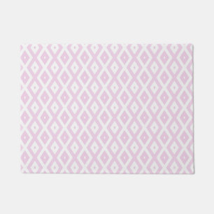 Pale pink and white diamond pattern doormat