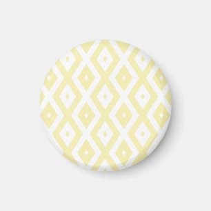 Pale yellow and white diamond pattern magnet