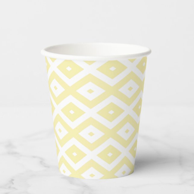 Pale yellow and white diamond pattern paper cups (Front)