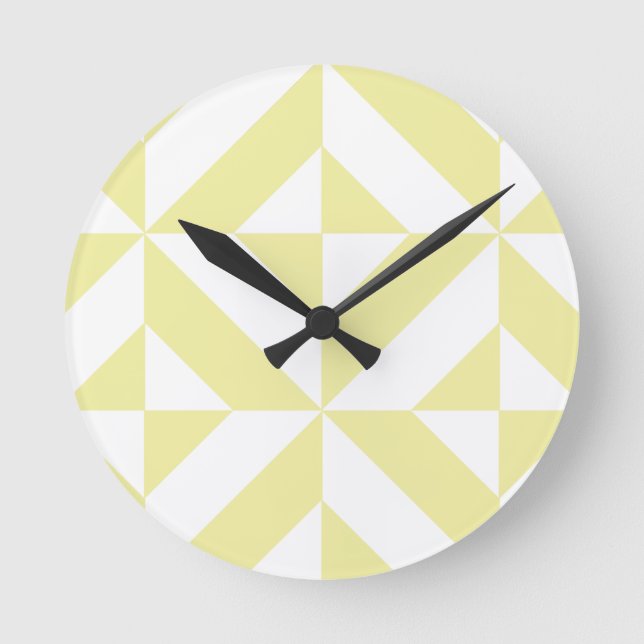 Pale Yellow Geometric Deco Cube Pattern Round Clock (Front)