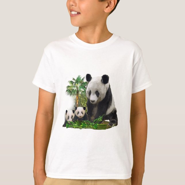 Panda Love art T-Shirt (Front)