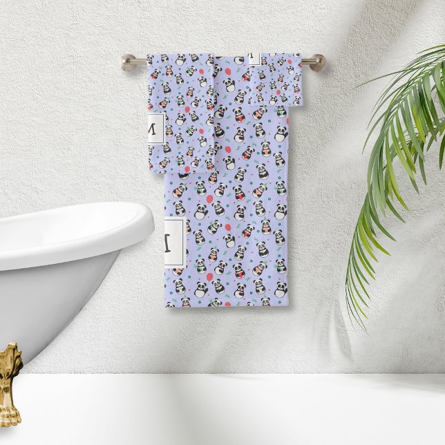 Panda noir et blanc mignon Monogramme | Violet (Créateur téléchargé)