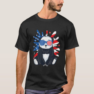 Panda Wildlife Animal Zookeeper Panda Bear Usa T-Shirt