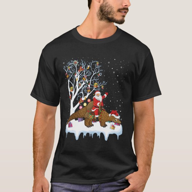 Pangolin Lover Xmas Gift Santa Riding Pangolin Chr T-Shirt (Front)