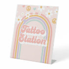 Panneau d'anniversaire de la gare de tatouage Rain