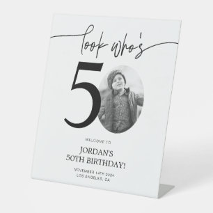 Panneau de bienvenue pour les 50 ans Regardez qu