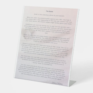 Panneau du piédestal en pierre