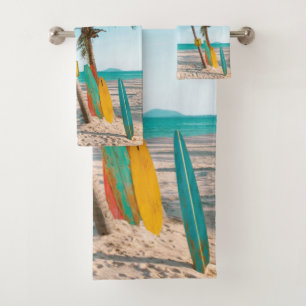 Panneaux de surf sur la plage lancer oreiller