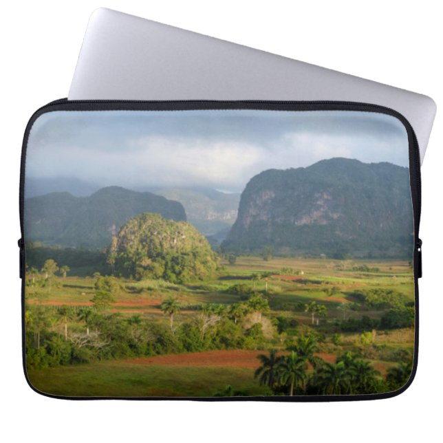 Panoramic valley landscape, Cuba Laptop Sleeve (Front)