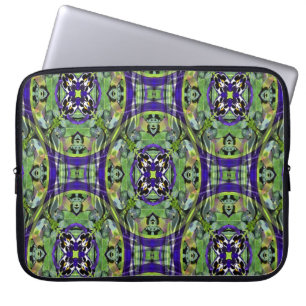 Pansies Love...... Laptop Sleeve