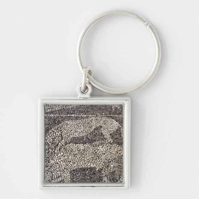 Panther attacking a bull keychain (Front)