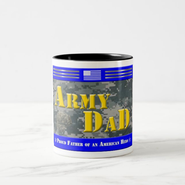 Papa fier d'un héros américain Mug à café-cadeau (Centre)