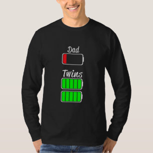 Papa von Zwillen expectant dad of twins T-Shirt