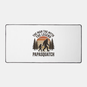 Papasquatch Vintage Bigfoot Dad Shirt Design_1 Desk Mat