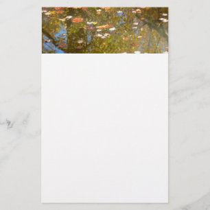 Papeterie Feuilles d'automne et réflexion sur le cours d'eau