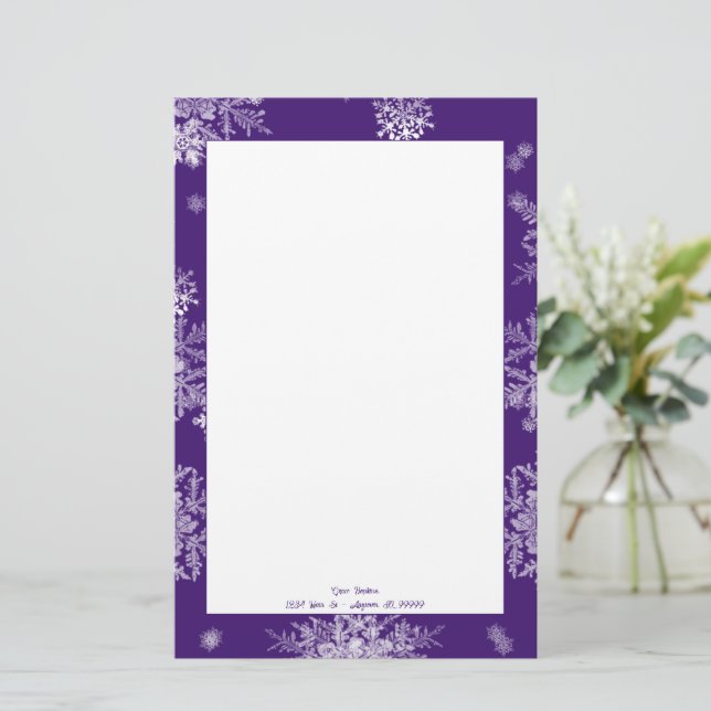 Papeterie Flocon de neige de Noël pourpre Personnalisé (Debout devant)