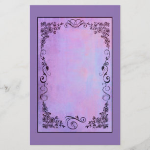 Papeterie Frame de fantaisie violette sur un Arrière - plan 
