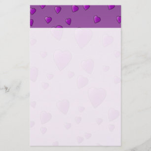 Papeterie Motif pourpre des Coeurs d'Amour.