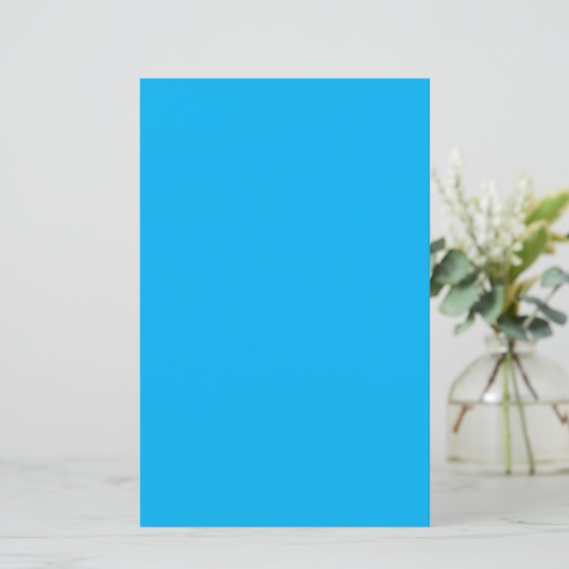 Papier Arrière - plan bleu cyan solide | Style minimalist (Debout devant)