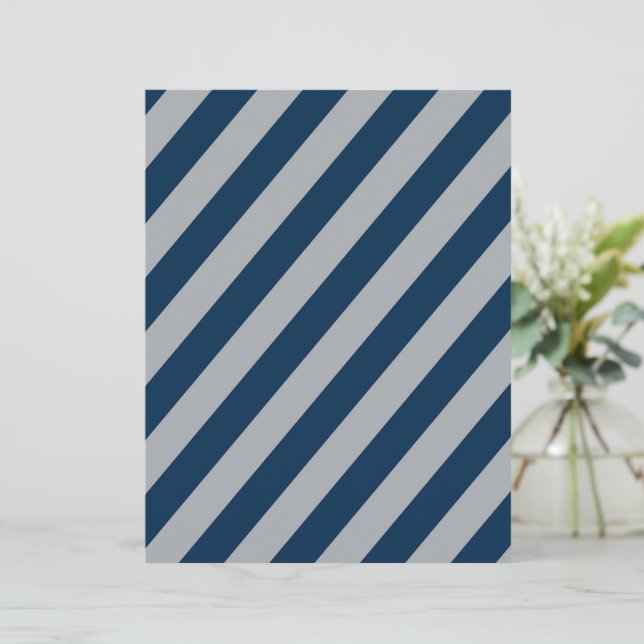 Papier Blue & Silver Diagonal Stripes Scrapbook Paper (Debout devant)