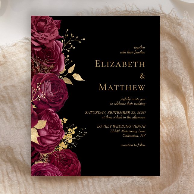 Papier Budget Bourgogne Black Floral Wedding Invitation (Créateur téléchargé)