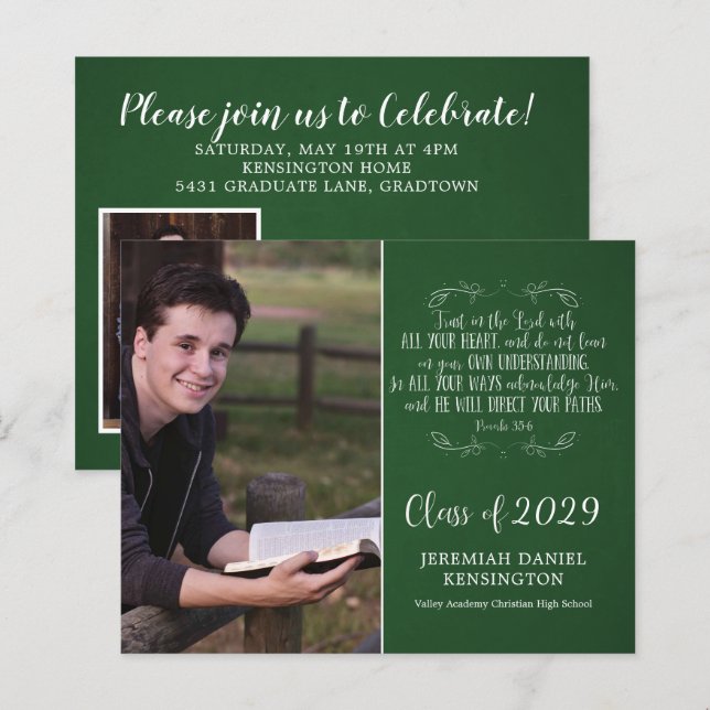 Papier Budget Christian Verse Green Graduation Photo (Devant / Derrière)