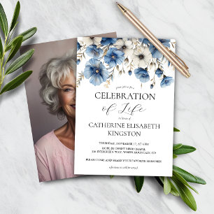 Papier Budget Dusty Blue White Floral Memorial Invitation